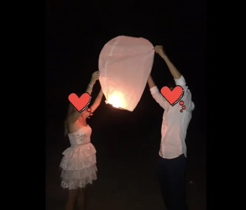 Lanterne Volanti Cinesi Rosse Passione Ignifughe Biodegradabili per Matrimoni ed Anniversari, Confezione da 10 photo review